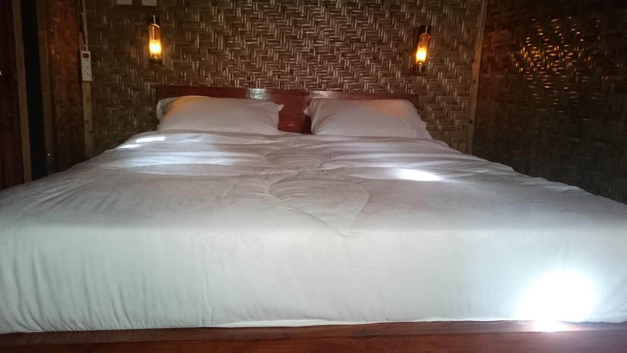Aryasuta Bungalow Tetebatu Extérieur photo