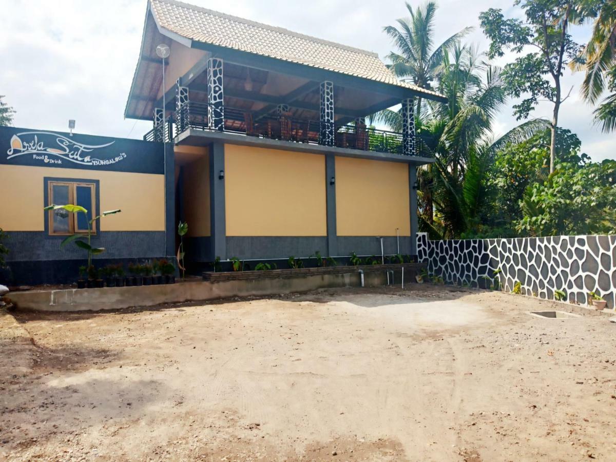 Aryasuta Bungalow Tetebatu Extérieur photo